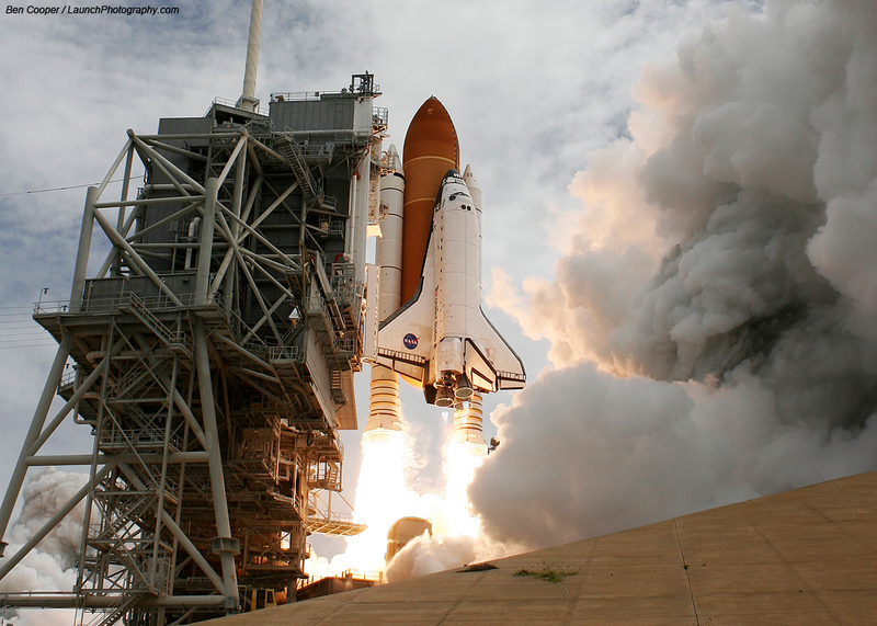 Illustration for article titled 11 stunning images of rocket launches